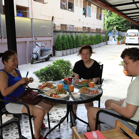 Siri Guesthouse 大城 外观 照片
