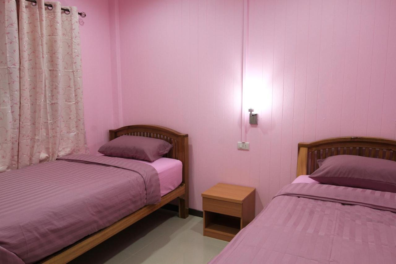 Siri Guesthouse 大城 外观 照片